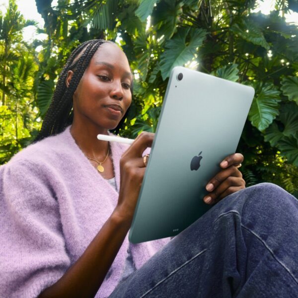 Apple iPad Air M4 11″ 128GB Wi-Fi ( 2 Yıl Apple Türkiye Garantili )